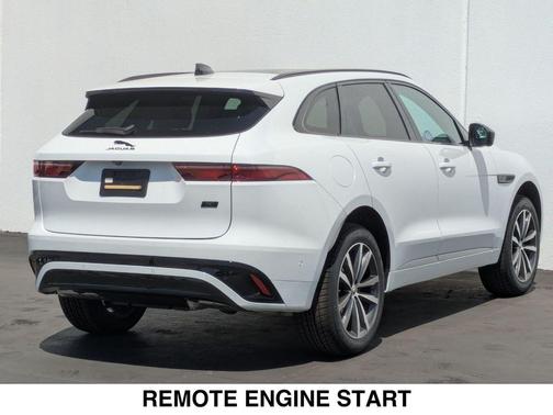 Fuji White 2026 Jaguar F-PACE P250 R-Dynamic S