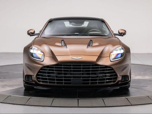 2026 Aston Martin Vanquish 
