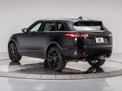 2026 Land Rover Range Rover Velar P400 Dynamic SE