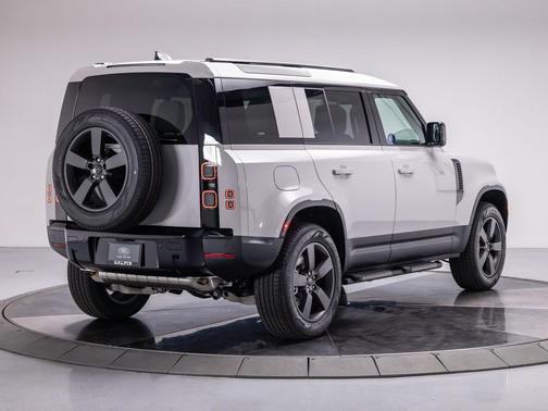 2026 Land Rover Defender S
