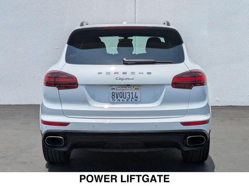2018 Porsche Cayenne Platinum Edition