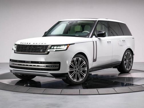 2025 Land Rover Range Rover P530 SE