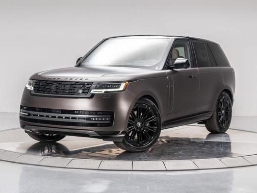 2025 Land Rover Range Rover P530 SE