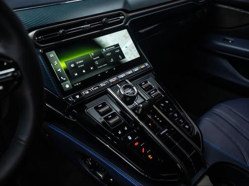 2026 Aston Martin Vantage Base