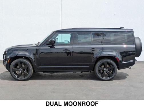 2025 Land Rover Defender P500 V8