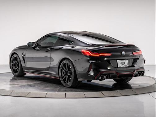 2020 BMW M8 Base
