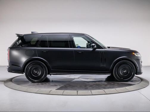 2026 Land Rover Range Rover P530 SE 7 Seat