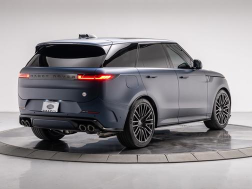 2025 Land Rover Range Rover Sport P635 SV Edition Two