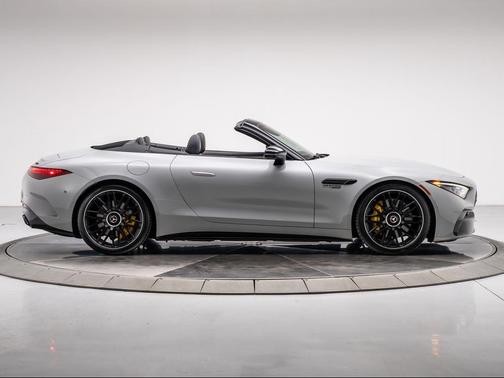 2023 Mercedes-Benz AMG SL 63 Base