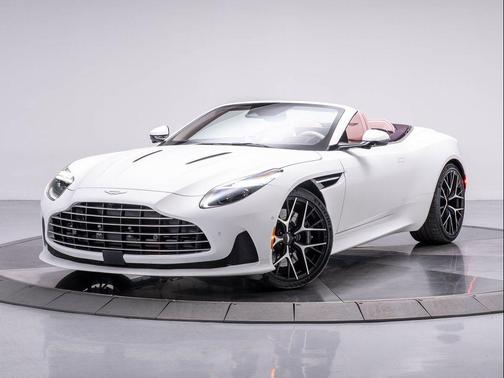 2025 Aston Martin DB12 Volante