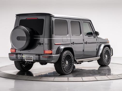 MANUFAKTUR Graphite Metallic 2023 Mercedes-Benz AMG G 63 Base