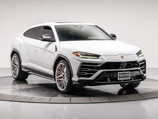 2019 Lamborghini Urus Base