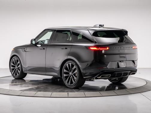 SANTORINI BLACK 2026 Land Rover Range Rover Sport SE