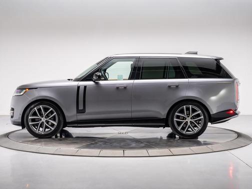 2025 Land Rover Range Rover P400 SE