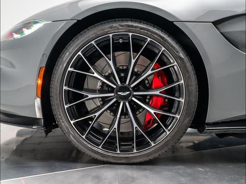 2023 Aston Martin Vantage F1 Edition