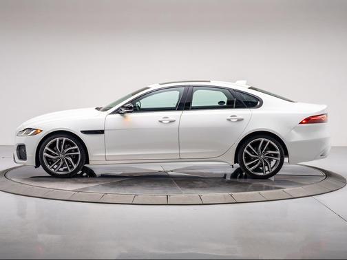 2024 Jaguar XF R-Dynamic SE