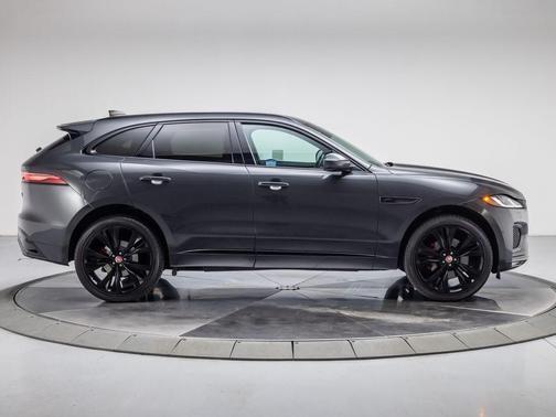 2023 Jaguar F-PACE R-Dynamic S