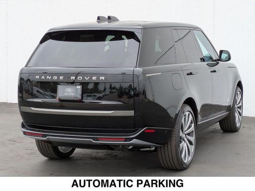 2025 Land Rover Range Rover P530 SE
