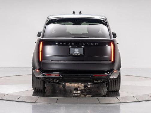 2025 Land Rover Range Rover AUTOBIOGRAPHY LWB