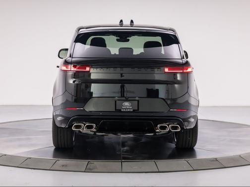 SANTORINI BLACK 2026 Land Rover Range Rover Sport SE