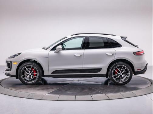 2024 Porsche Macan S