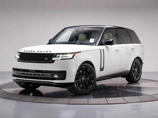 2025 Land Rover Range Rover P530 SE