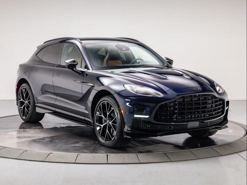 2026 Aston Martin DBX 707