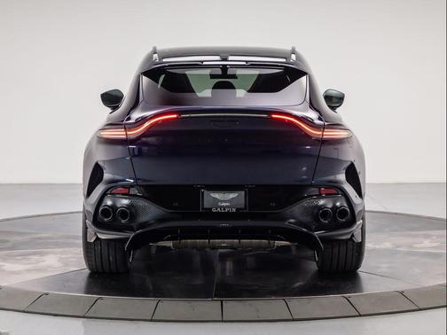 2026 Aston Martin DBX 707