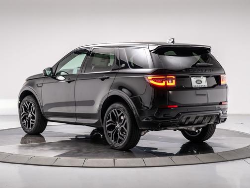 SANTORINI BLACK 2026 Land Rover Discovery Sport Landmark