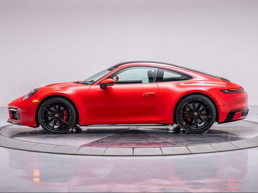 2024 Porsche 911 Carrera 4S