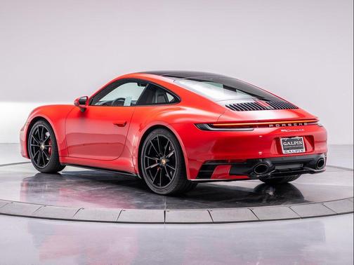 2024 Porsche 911 Carrera 4S