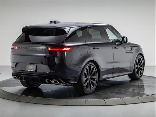 CONSTELLATION BLUE IN GLOSS 2026 Land Rover Range Rover Sport SE