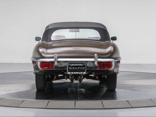 1971 Jaguar XKE SERIES II