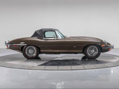 1971 Jaguar XKE SERIES II