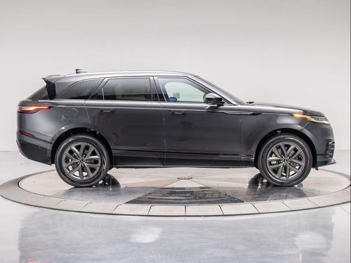 2026 Land Rover Range Rover Velar P400 Dynamic SE