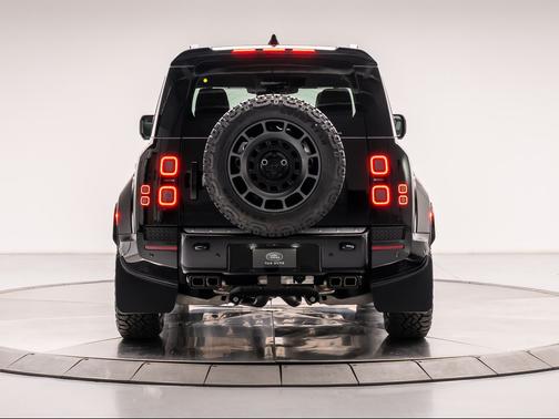 Narvik Black 2026 Land Rover Defender P635 OCTA Black