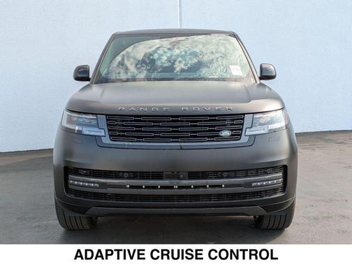 2025 Land Rover Range Rover P530 SE