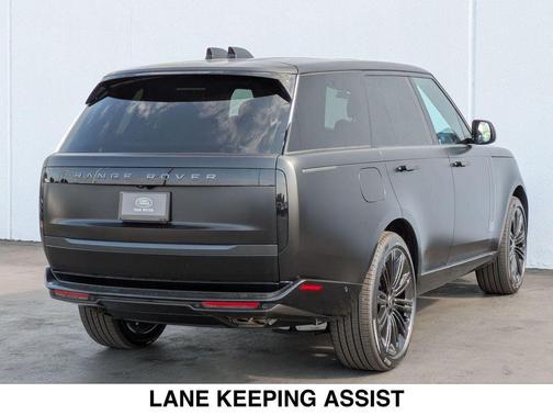 2025 Land Rover Range Rover P530 SE