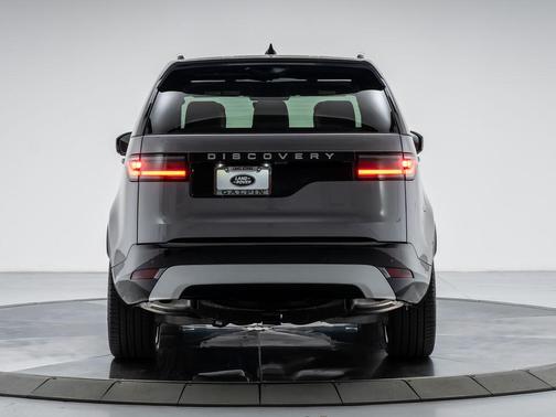2026 Land Rover Discovery GEMINI EDITION