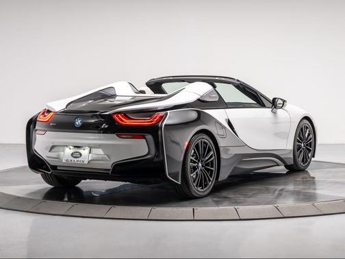 2019 BMW i8 Base