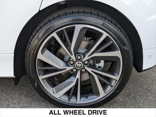 2024 Jaguar I-PACE R-Dynamic HSE