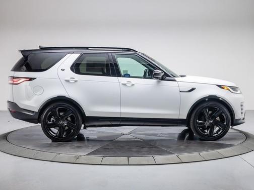 2026 Land Rover Discovery GEMINI EDITION