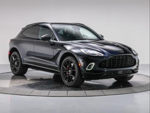 2021 Aston Martin DBX Base