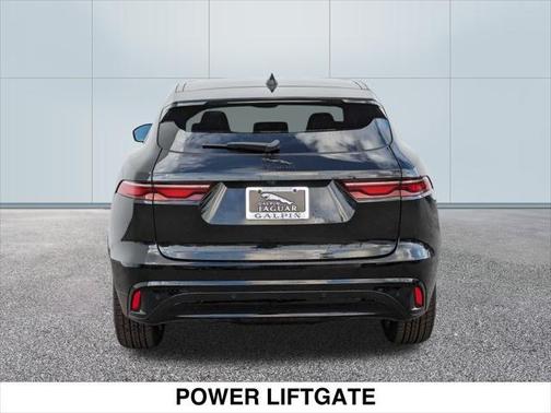 2024 Jaguar F-PACE P250 R-Dynamic S
