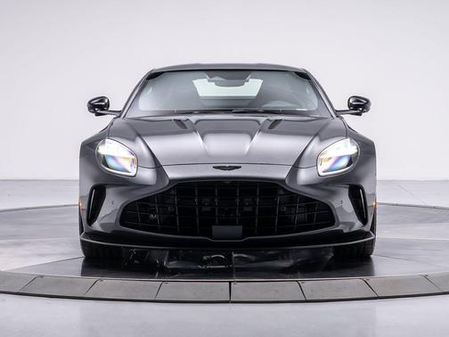 2026 Aston Martin Vantage 