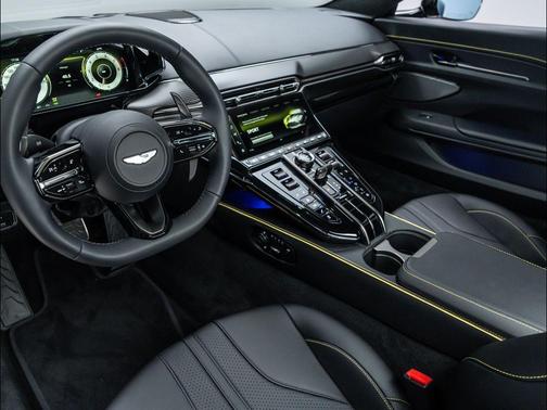 2026 Aston Martin Vantage 