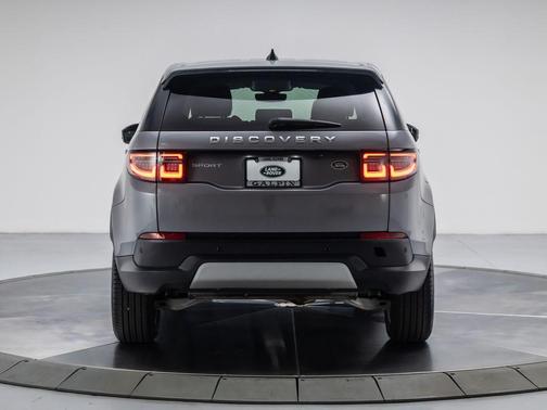 2022 Land Rover Discovery Sport SE