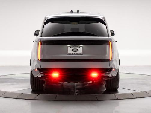 2025 Land Rover Range Rover AUTOBIOGRAPHY P530
