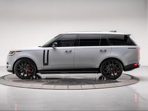 2025 Land Rover Range Rover AUTOBIOGRAPHY P530