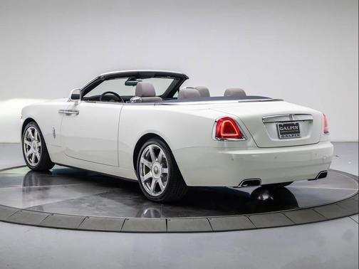 English White 2020 Rolls-Royce Dawn